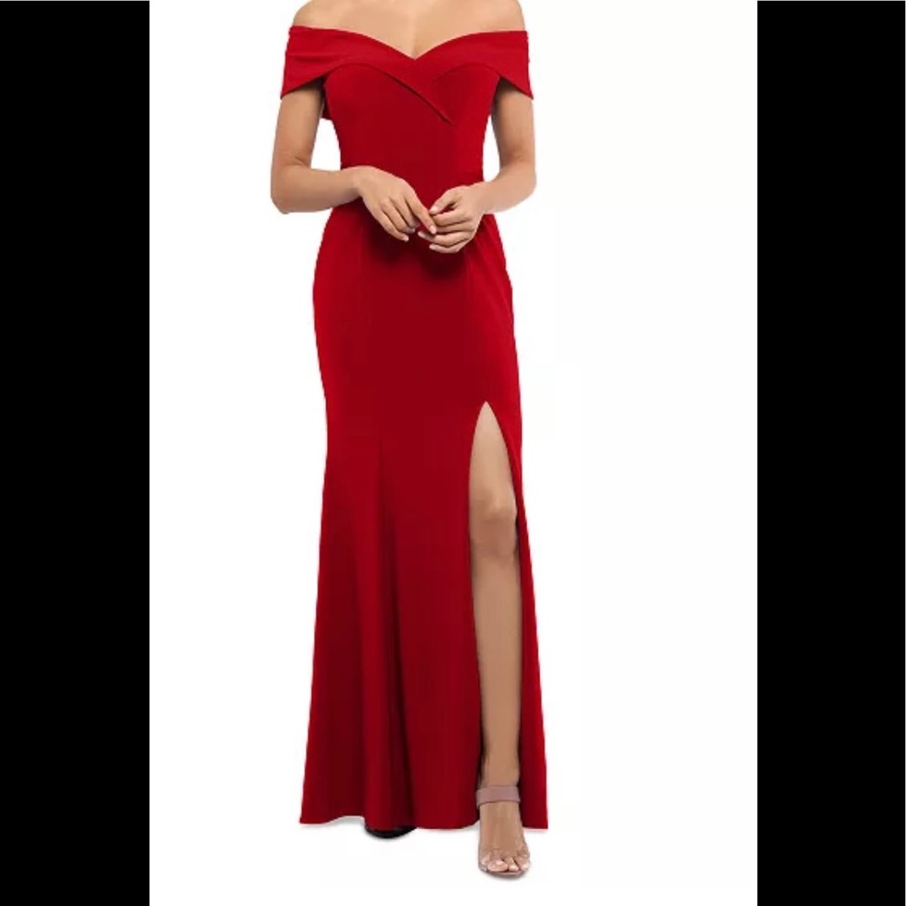Xscape dramatic off the shoulder red gown size 18w